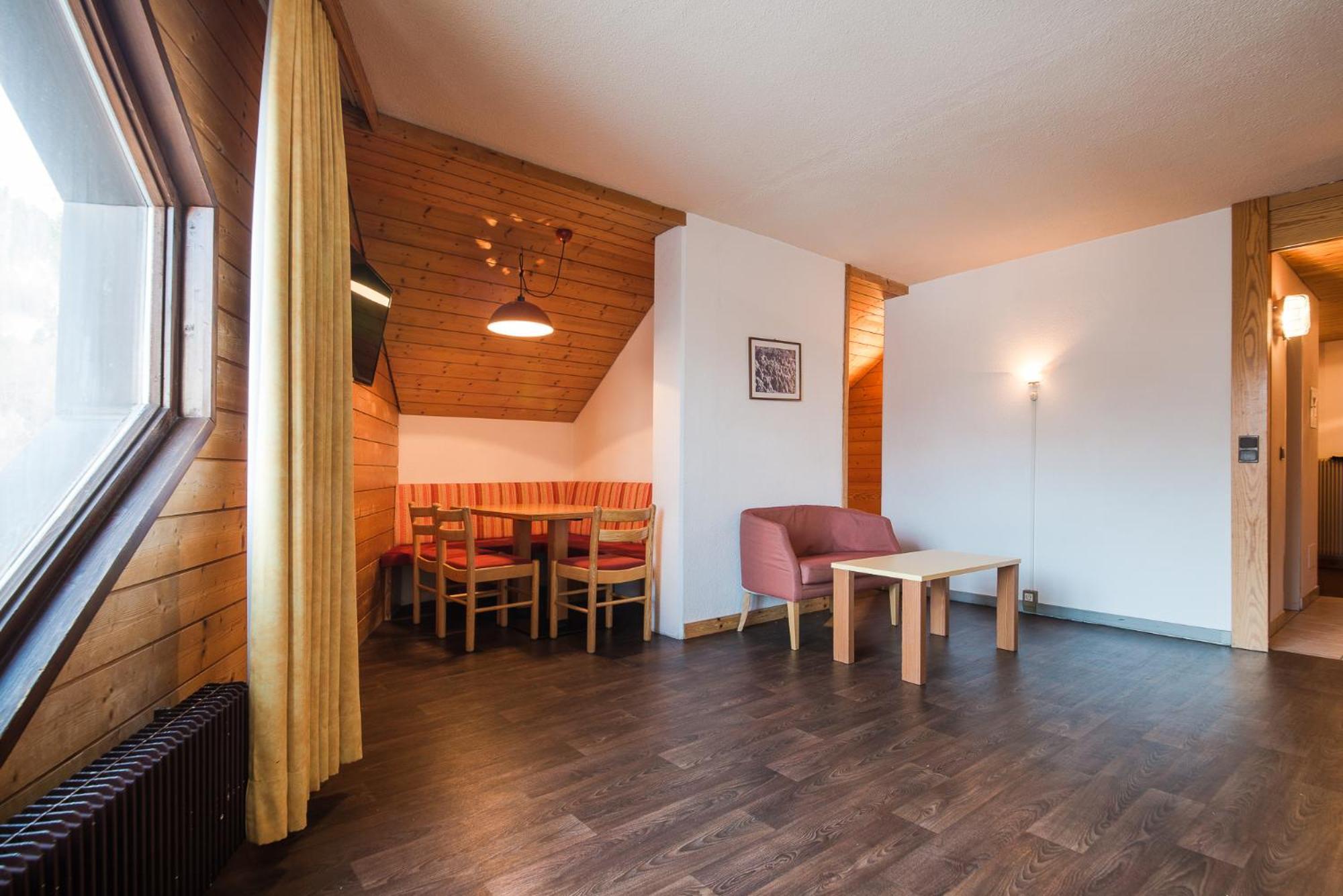 Aparthotel Maso Corto Exteriör bild